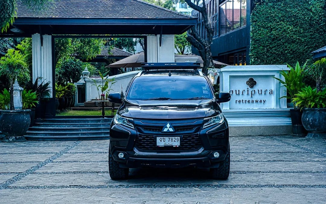 Bangkok Airports (BKK/DMK) to/from Bangkok Hotels Private SUV Transfer Image 9