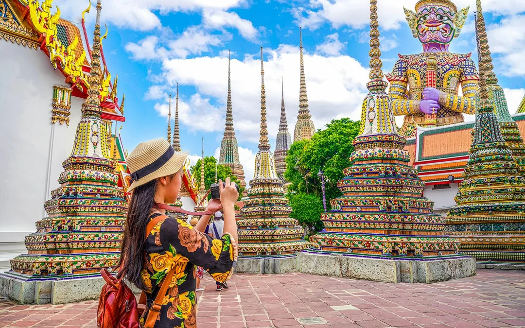 Bangkok City Highlights – Grand Palace, Wat Arun, and Wat Pho Guided Walking Tour Image 4