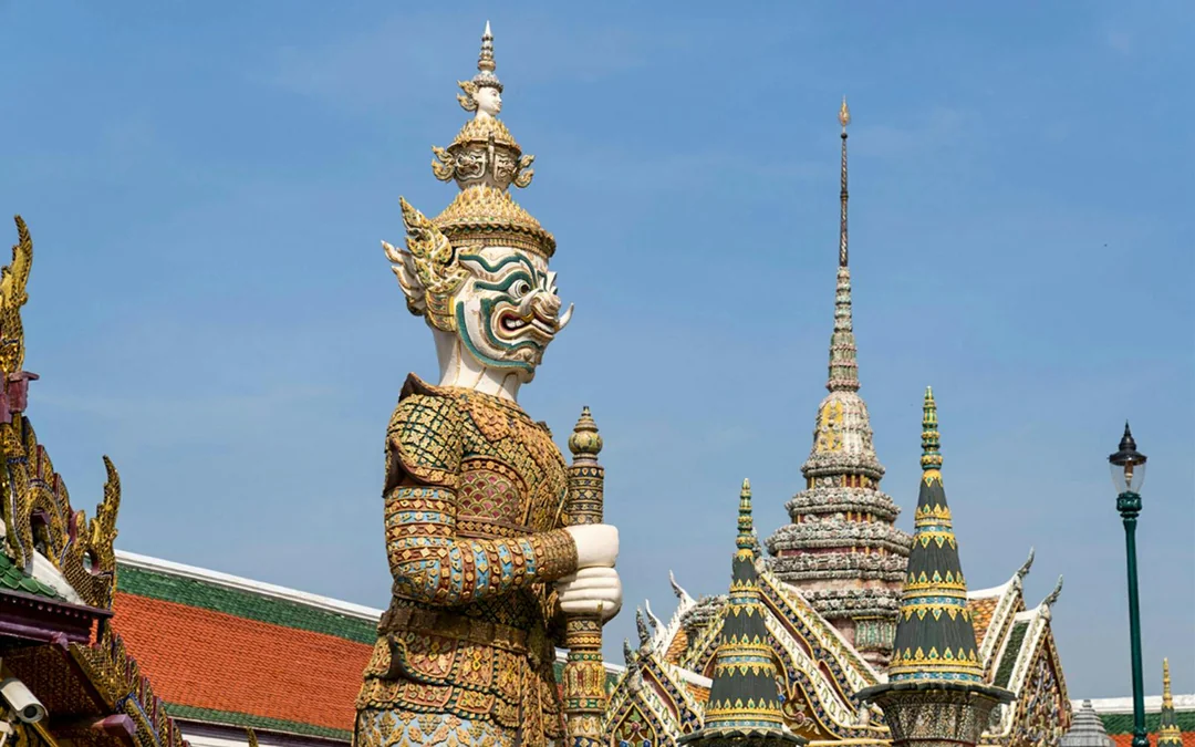 Bangkok: Grand Palace, Wat Pho & Golden Mount City Tour Image 8