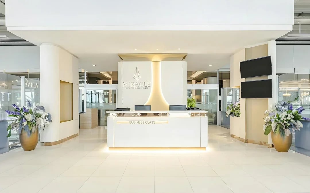 Bangkok Suvarnabhumi Airport (BKK): Miracle Lounge Access Image 1