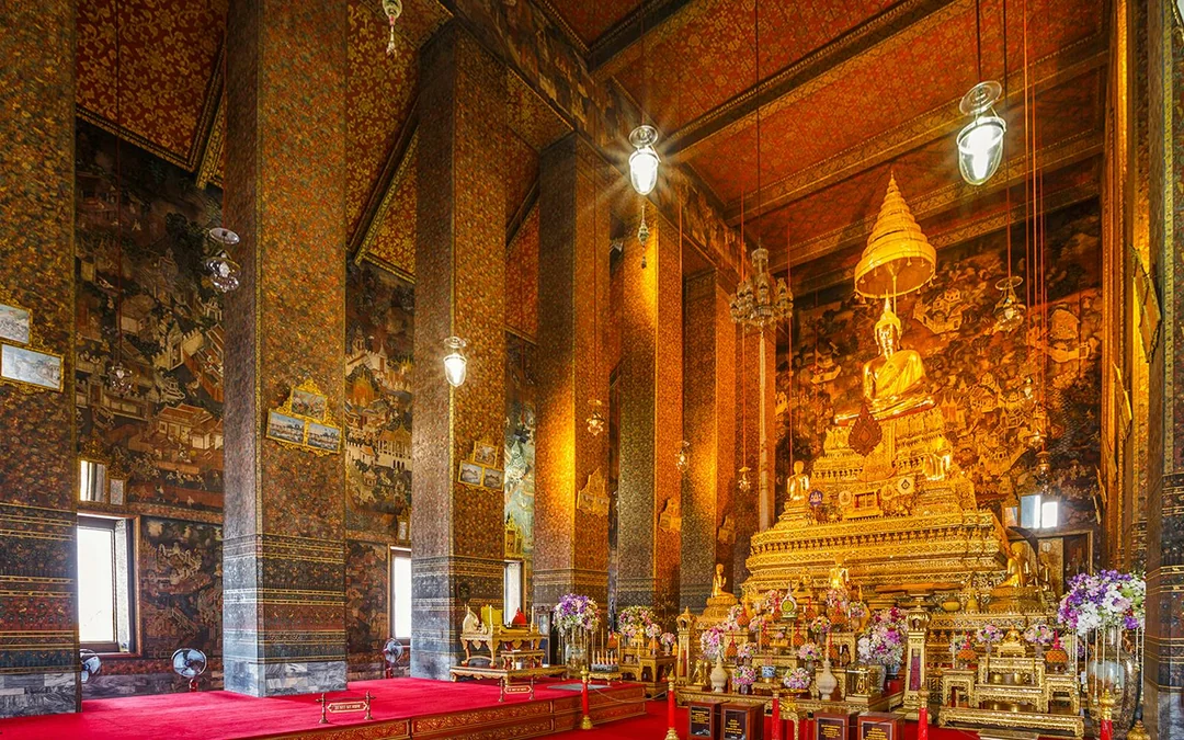 Bangkok Temples Wat Arun and Wat Pho – Guided Walking Tour Image 4