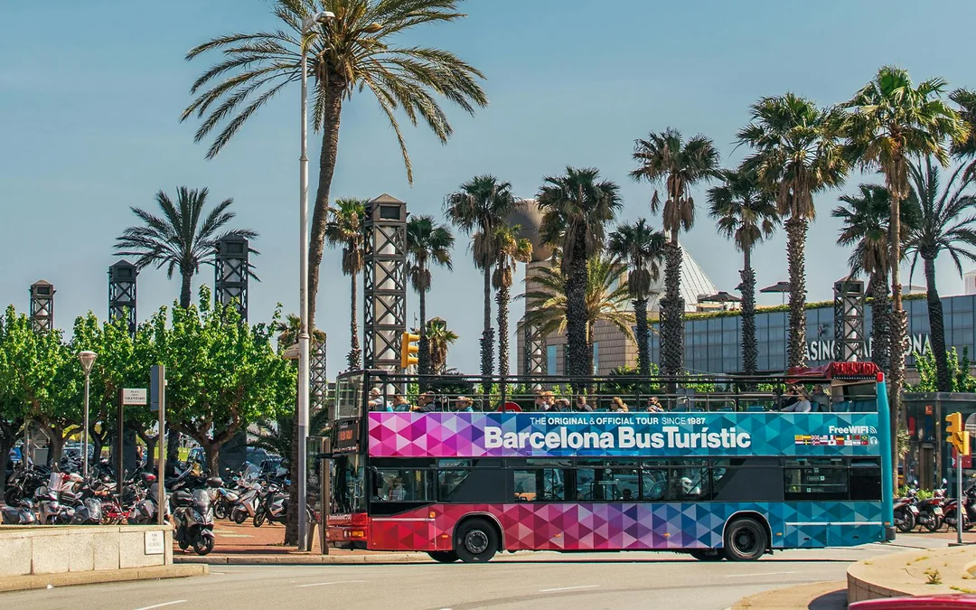 Barcelona Bus Turistic: Hop-on Hop-off Bus Tour Image 1