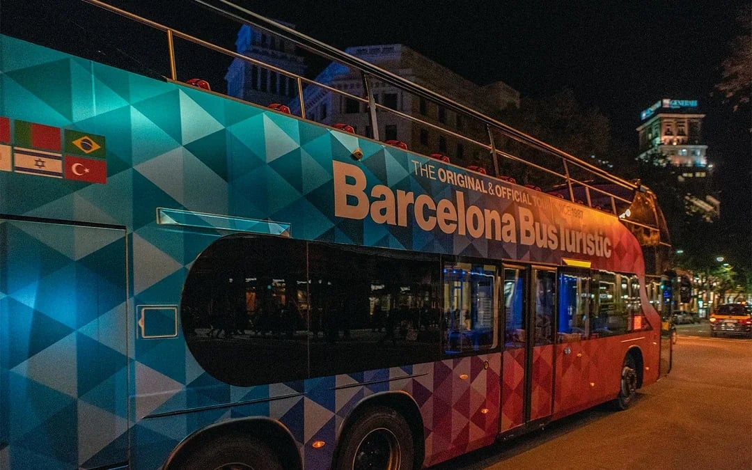 Barcelona Bus Turistic: Hop-on Hop-off Bus Tour Image 11