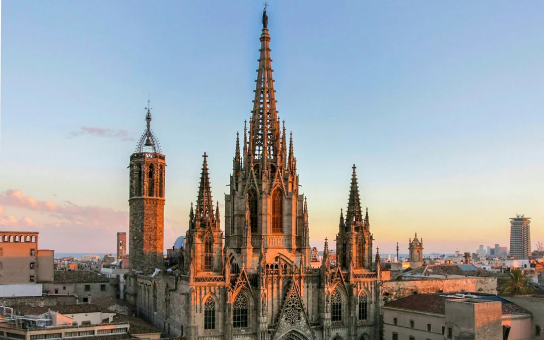 Barcelona Cathedral Guided Tour with Skip-the-Line Entry Image 1