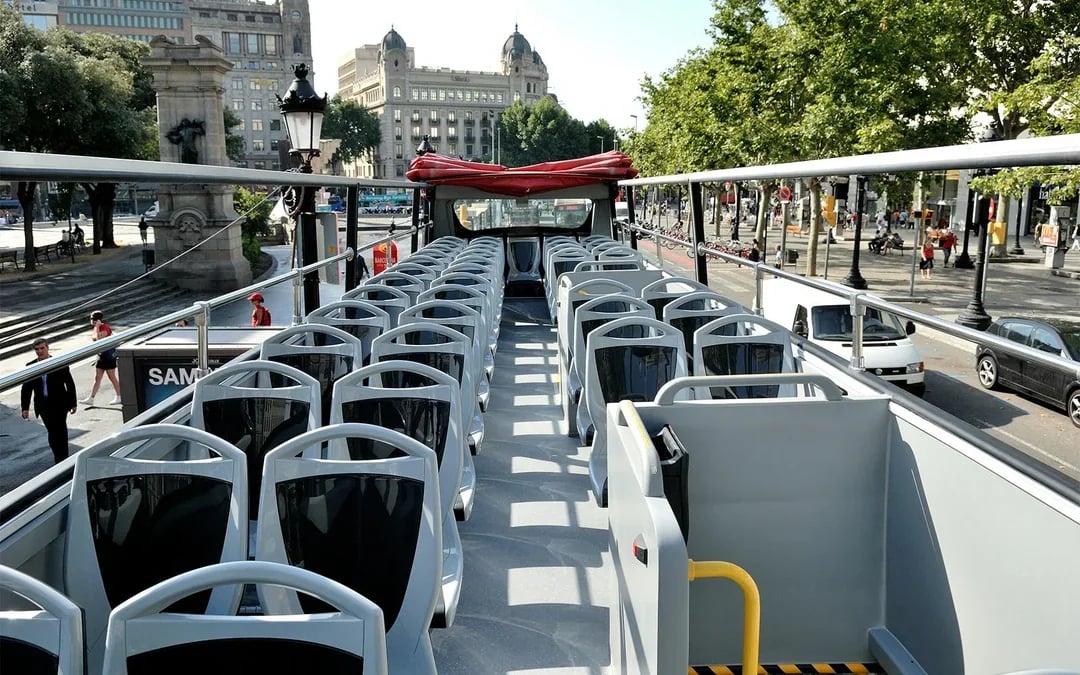 Barcelona City Tour: Hop-on Hop-off Bus Tour Image 3