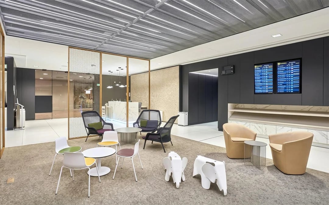 Barcelona El Prat Airport: Sala VIP Canudas Lounge at Terminal 2 Image 2