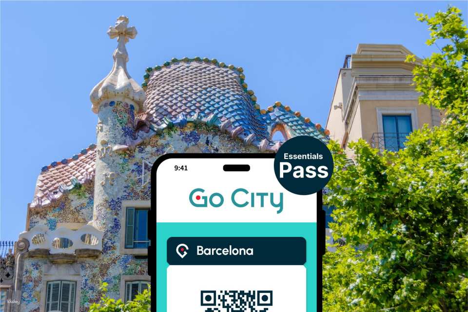 Go City | Barcelona Essentials Pass: Visit 3 Top Attractions