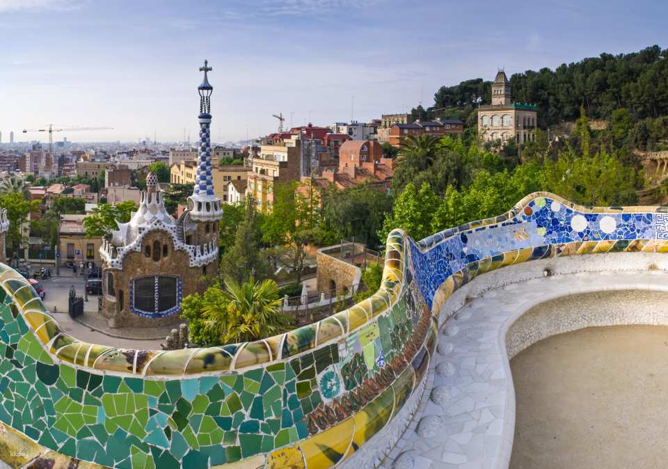 Go City | Barcelona Essentials Pass: Visit 3 Top Attractions