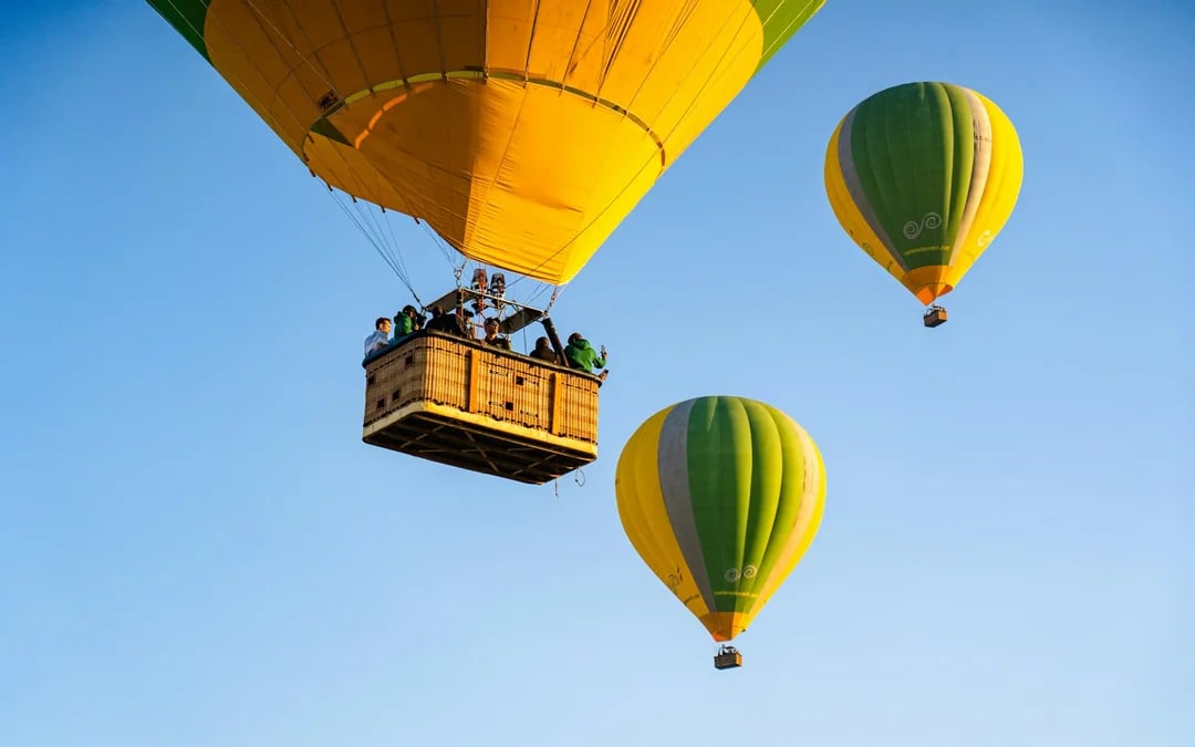 Barcelona Hot Air Balloon Flight Over Catalonia with Cava Toast Image 5