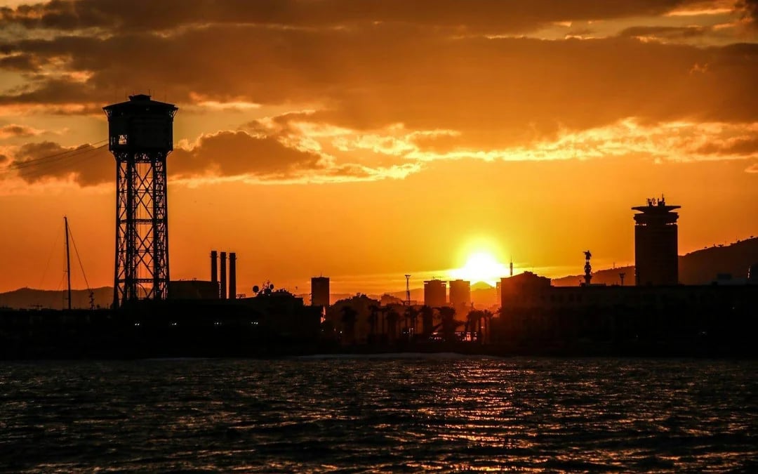 Barcelona: Sunset Sailing Cruise Image 5