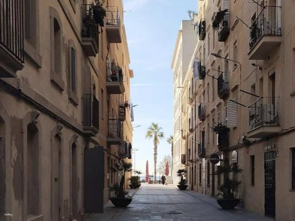 Barceloneta Interactive Self-Guided Discovery Walk