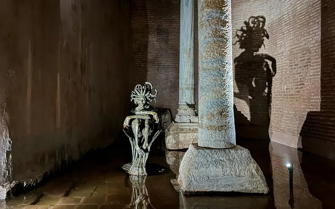 Basilica Cistern Guided Tour with Skip-the-Line Tickets Image 8