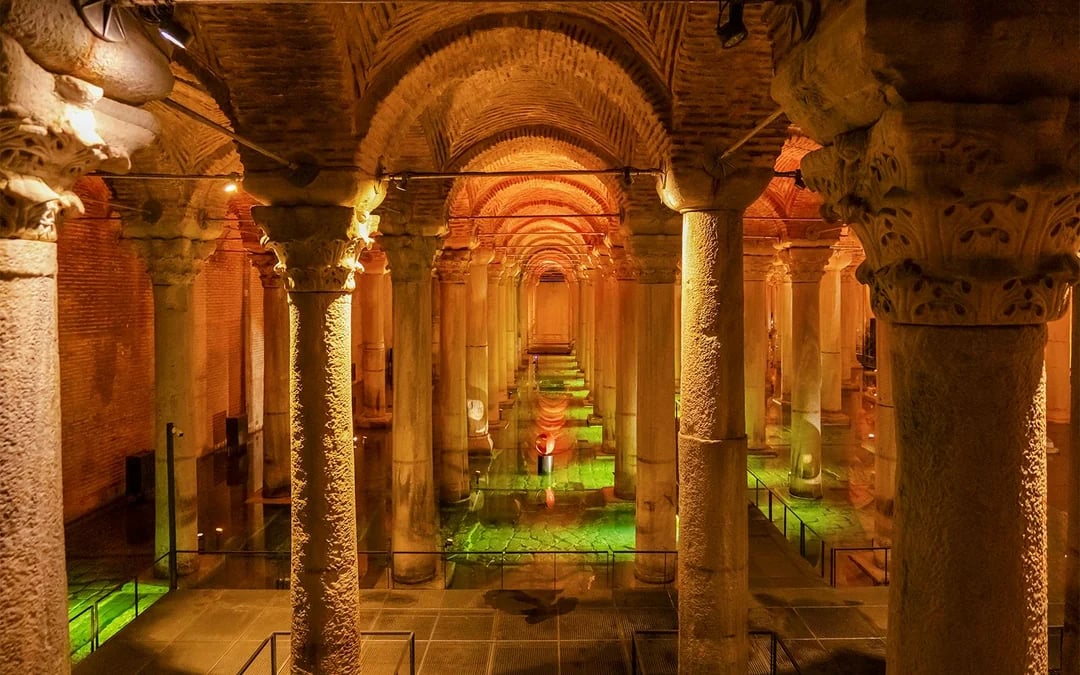 Basilica Cistern Private Guided Tour Image 2