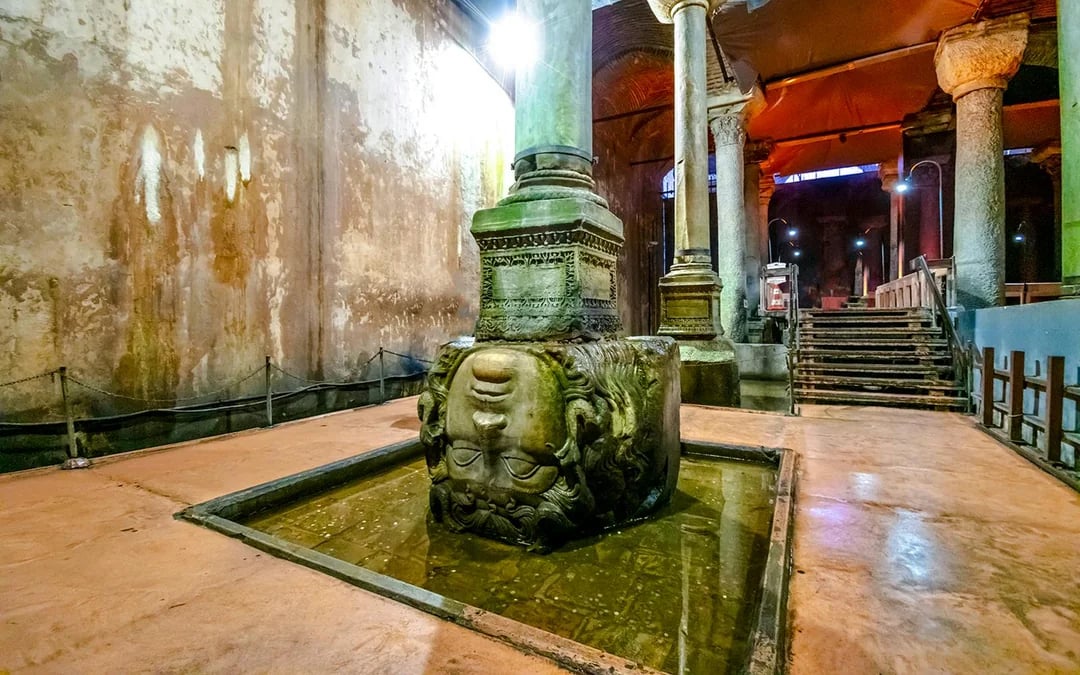 Basilica Cistern Private Guided Tour Image 3