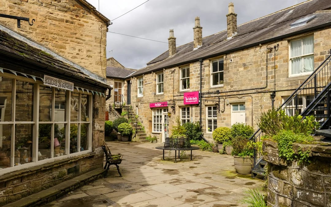 Bath Private Walking Tour: Historic Landmarks & Architecture Image 4