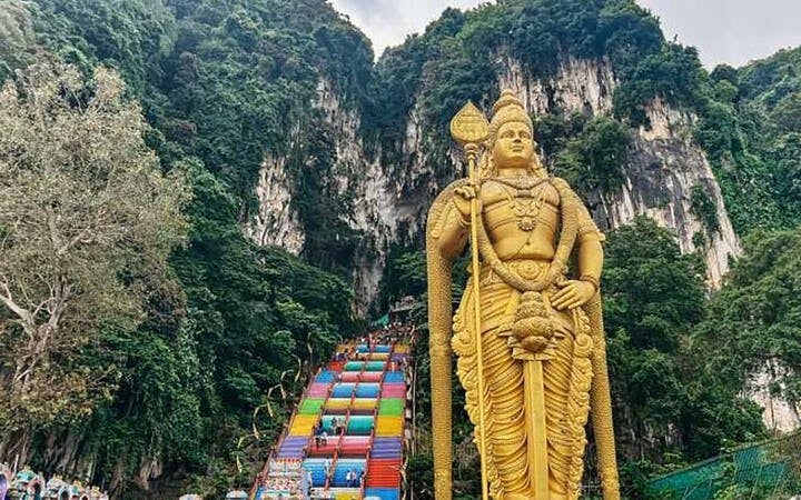 Batu Caves and Kuala Lumpur Religious Landmarks Private Tour with Transfers Image 8
