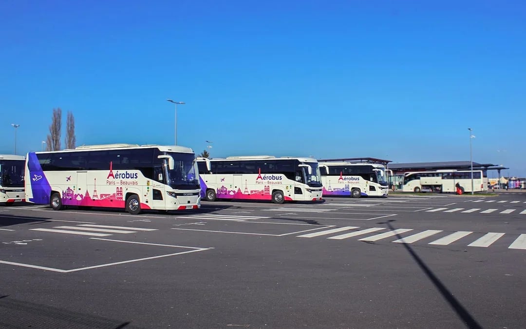 Beauvais Airport to/from Paris Bus Transfer (Porte Maillot & La Villette) Image 4