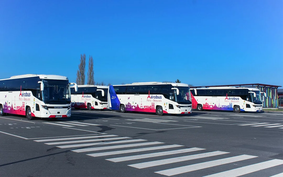 Beauvais Airport to/from Paris Bus Transfer (Porte Maillot & La Villette) Image 8
