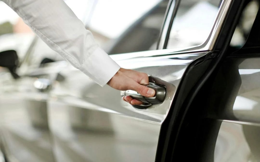 Beijing Private Departure Transfer: Hotel to Airport or Train Station Image 3