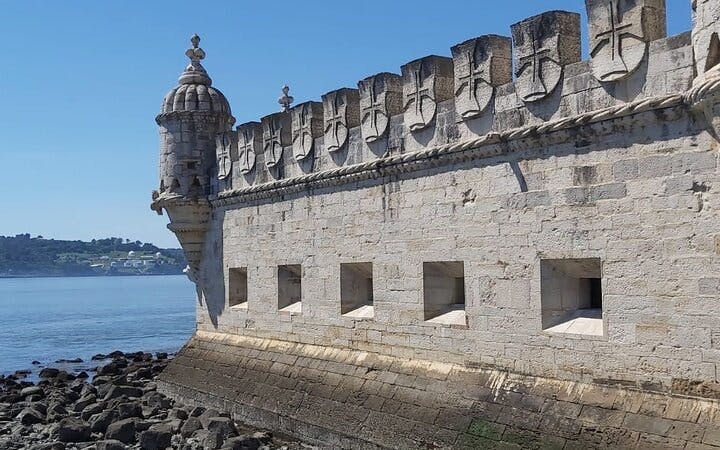 Belém: Jeronimos Monastery, Tickets and Guided tour Image 10