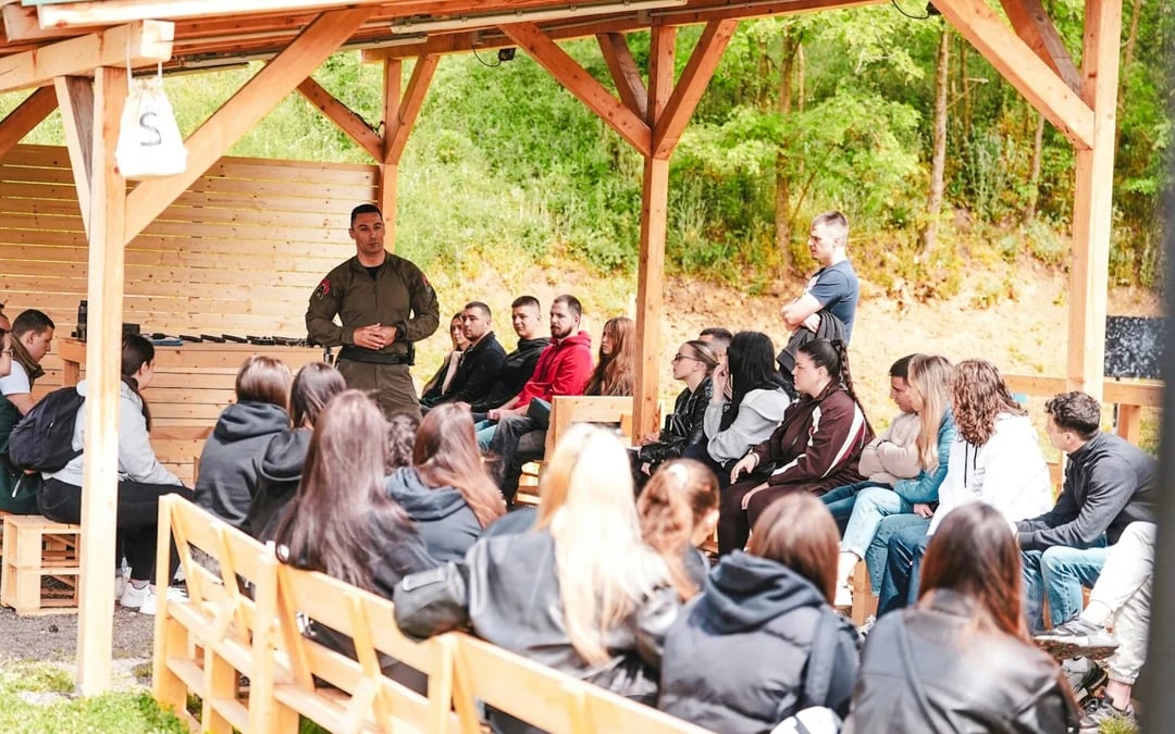 Belgrade Outdoor Shooting Range Experience Image 9