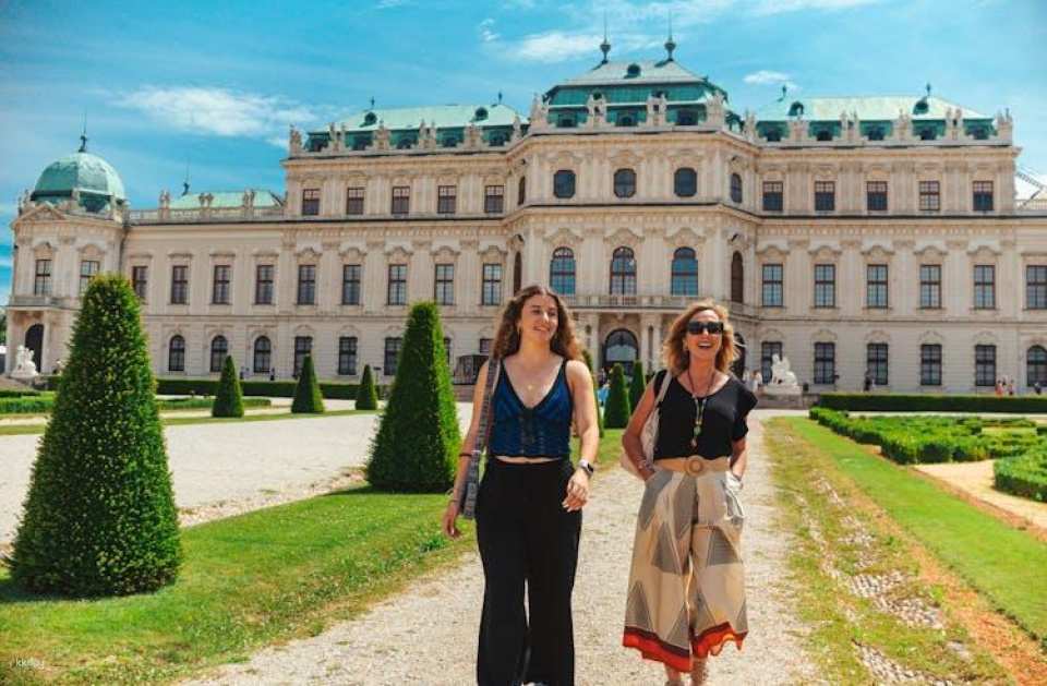 Belvedere Palace and Garden Skip-the-Line Ticket and Guided Tour