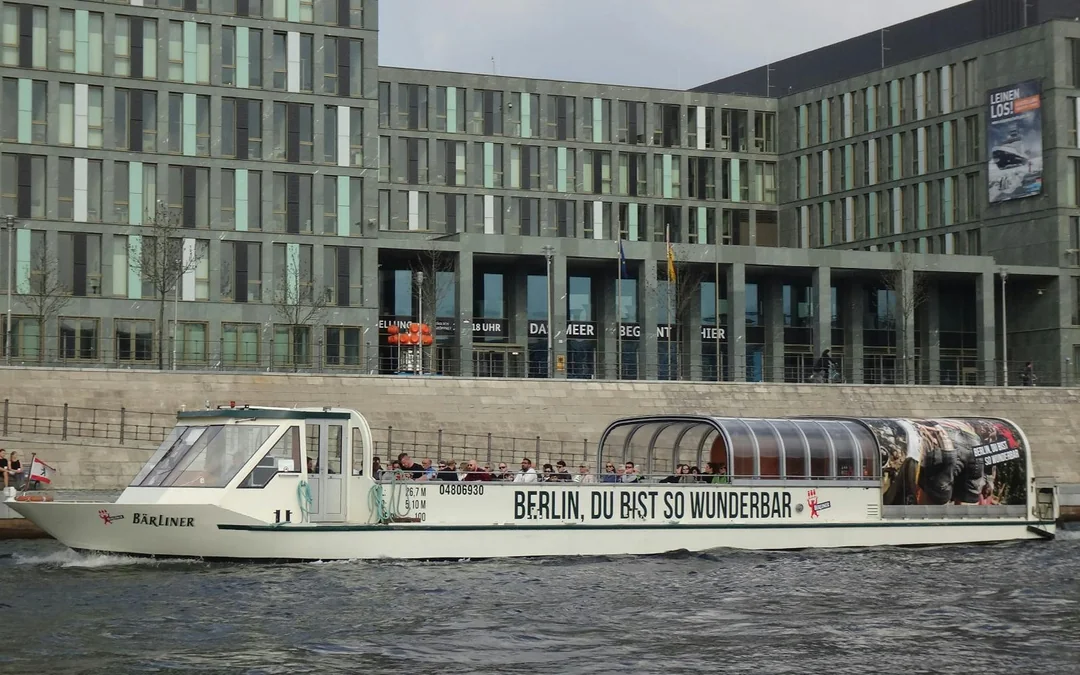 Berlin: 1 Hour Sightseeing Cruise on the River Spree Image 3