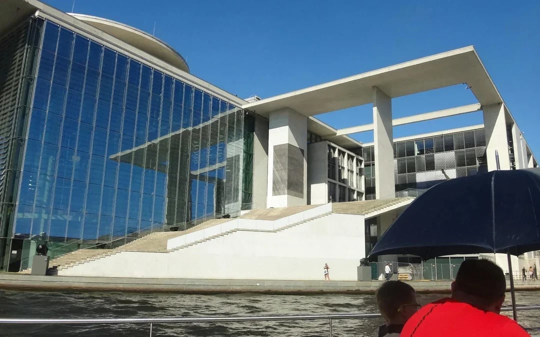 Berlin: 1 Hour Sightseeing Cruise on the River Spree Image 8