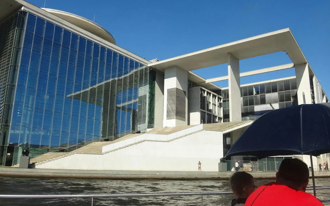 Berlin: 1 Hour Sightseeing Cruise on the River Spree Image 8