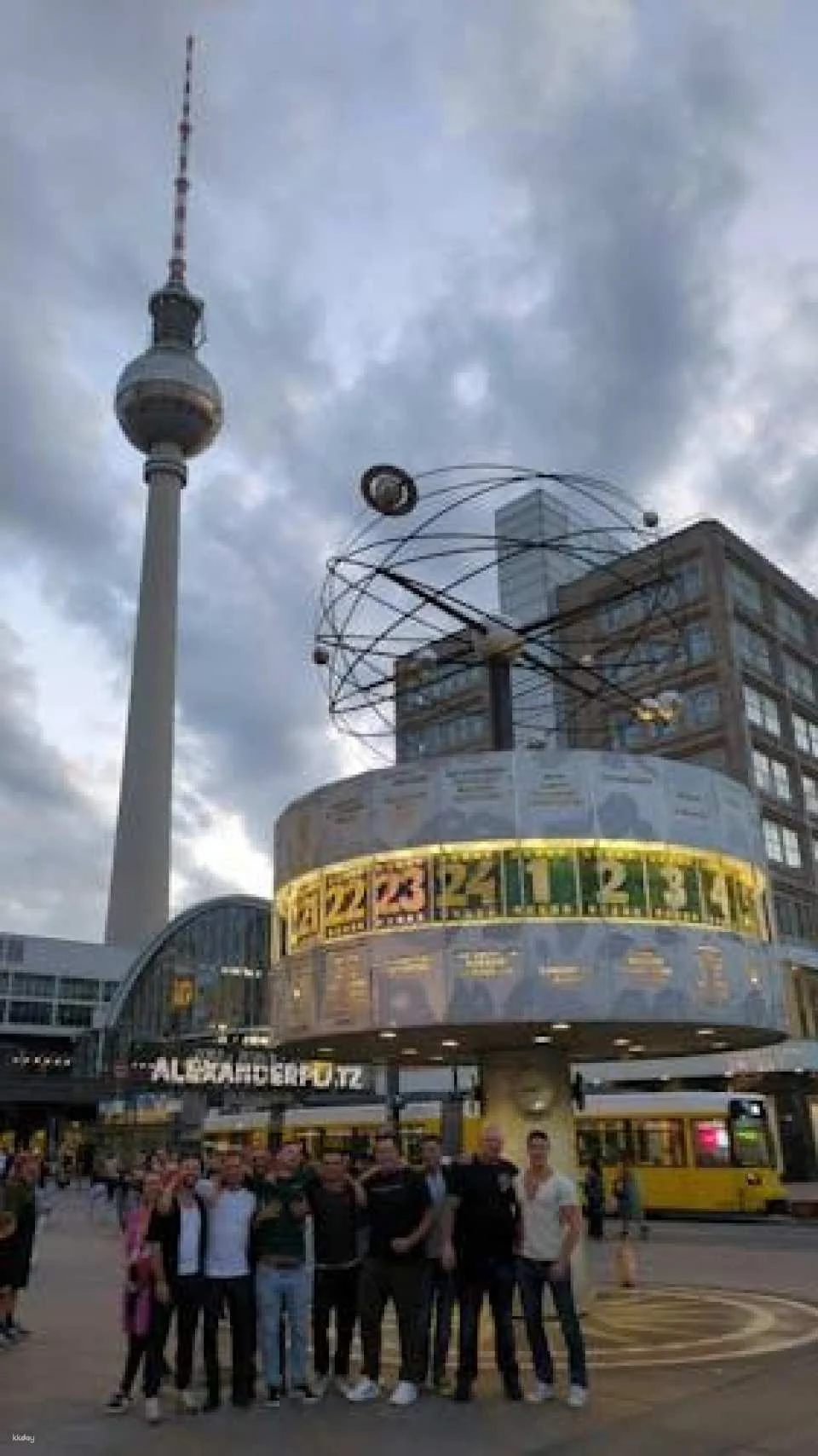Berlin nightlife experience with bar crawl, club entry and shots