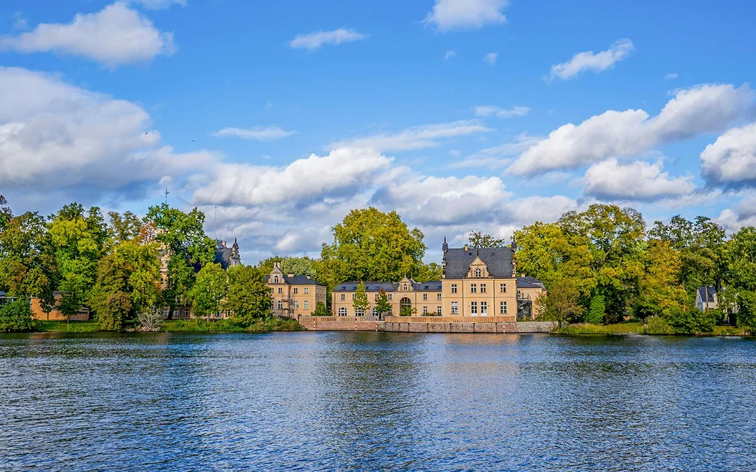 Berlin Seven Lakes Boat Tour Image 4