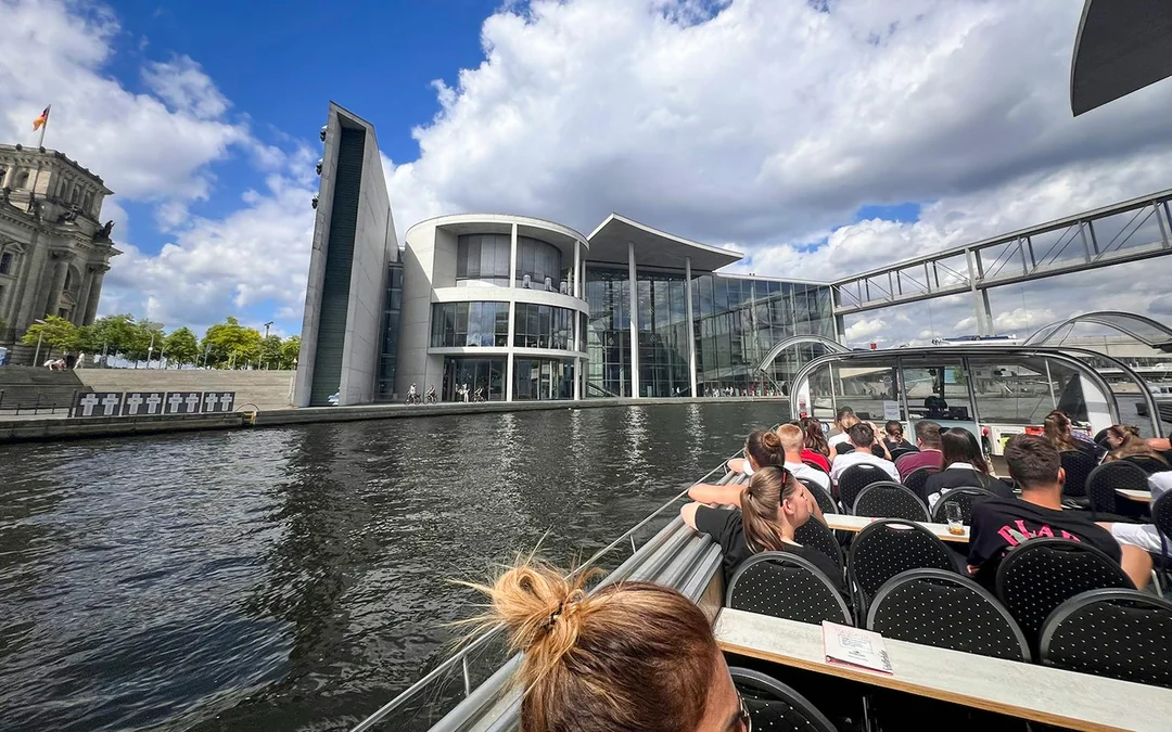 Berlin Spree River City Highlights Sightseeing Cruise Image 5