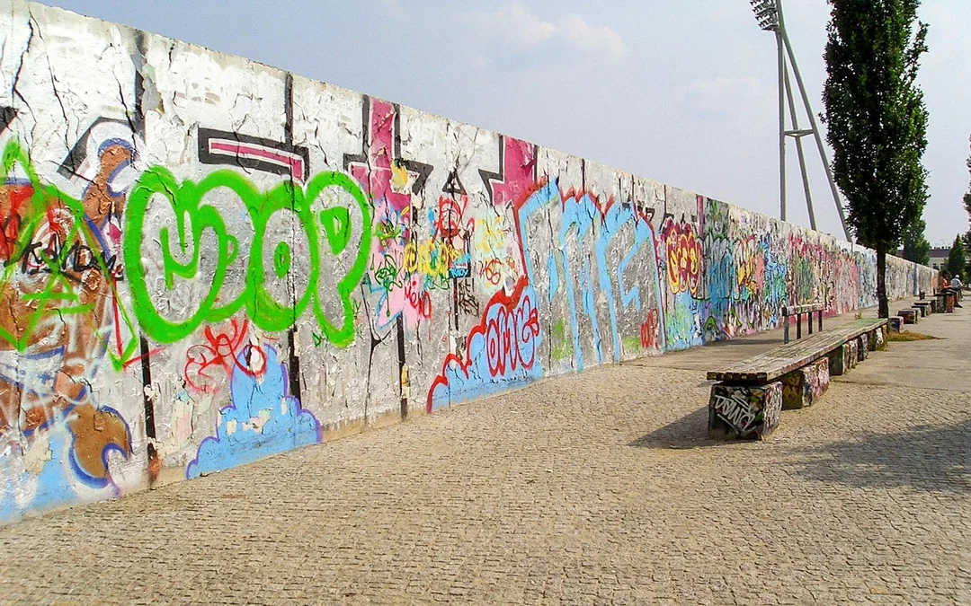 Berlin Wall on Bernauer Strasse Guided Tour Image 6