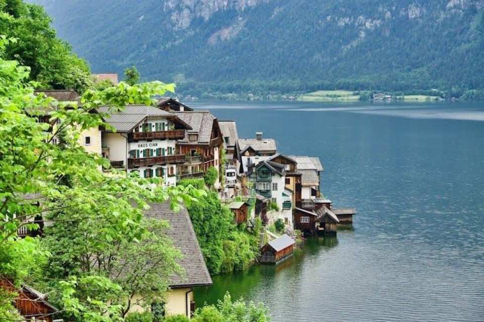 Best highlights of Hallstatt walking tour