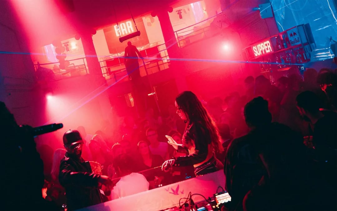 Best nightclub of Amsterdam: 'Supperclub' club ticket Image 4