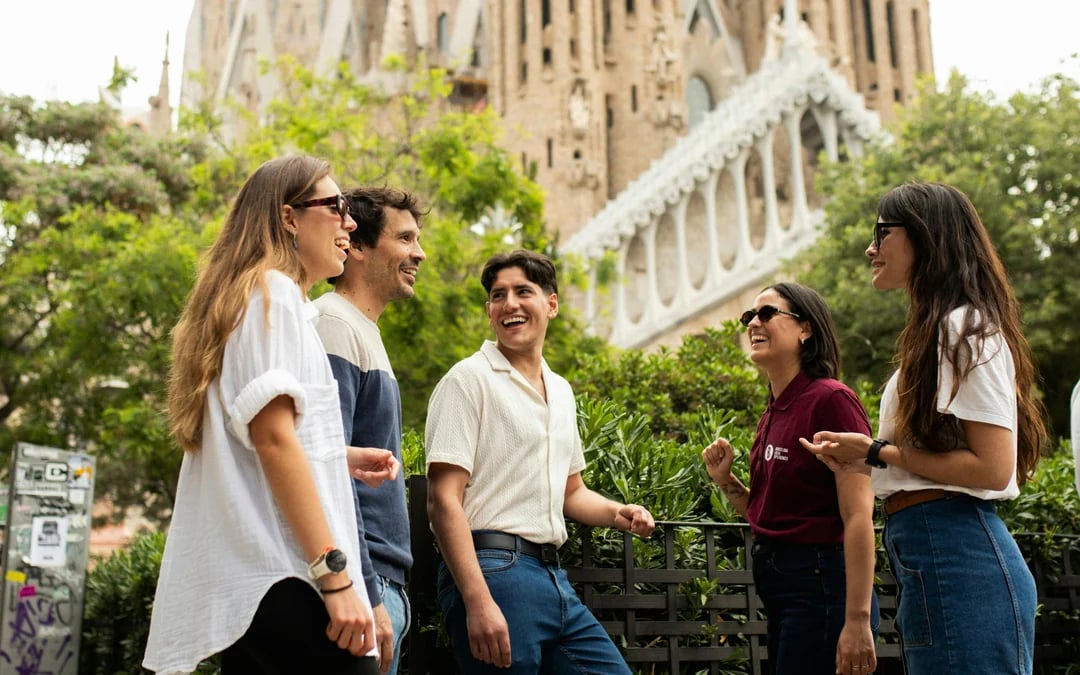 Best of Barcelona: Sagrada Familia, Park Güell, Montjuic & Gothic Quarter Guided Tour Image 10