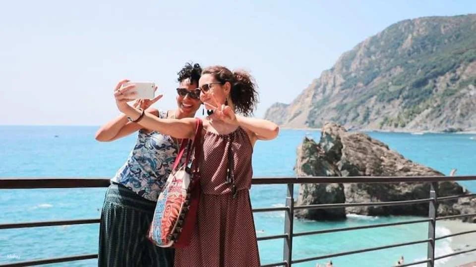 Best of Cinque Terre tour with optional lunch