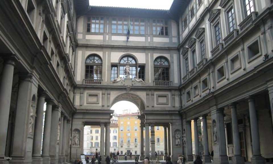 Best of Florence walking tour with Uffizi Gallery visit