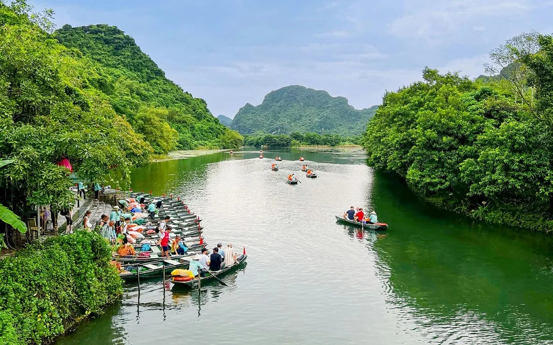 Best of Ninh Binh Tours Image 2