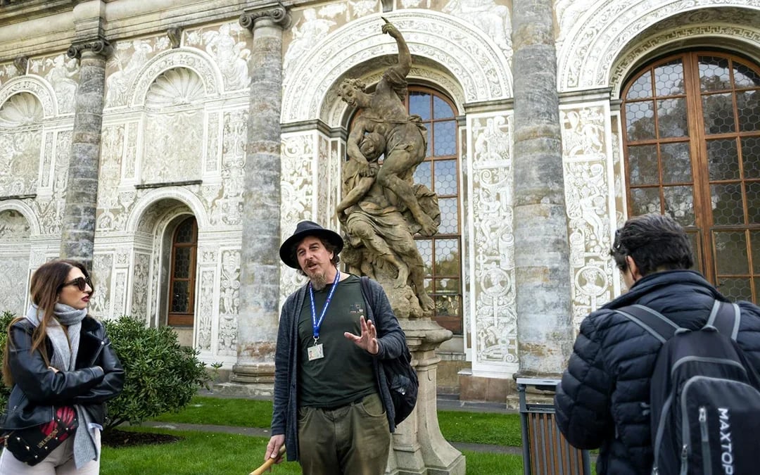 Best of Prague: City Tour by Boat, Bus and on Foot Image 1