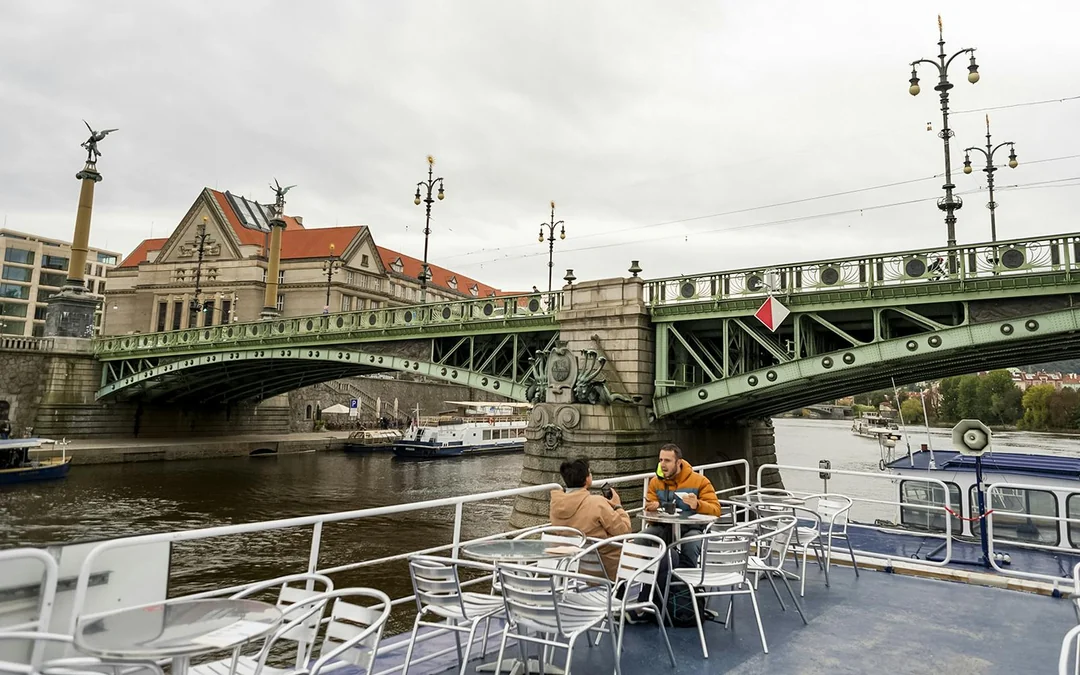 Best of Prague: City Tour by Boat, Bus and on Foot Image 4