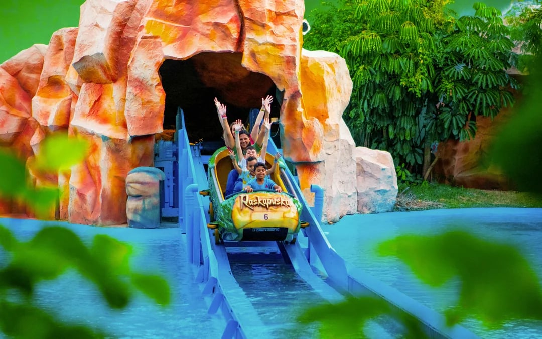 Beto Carrero World 1-Day Pass Image 12