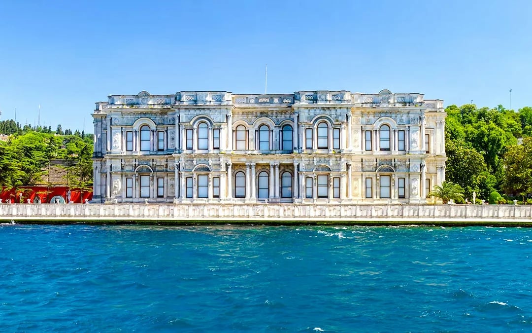 Beylerbeyi Palace Skip-the-Line Entry Ticket with Multilingual Audio Guide Image 2