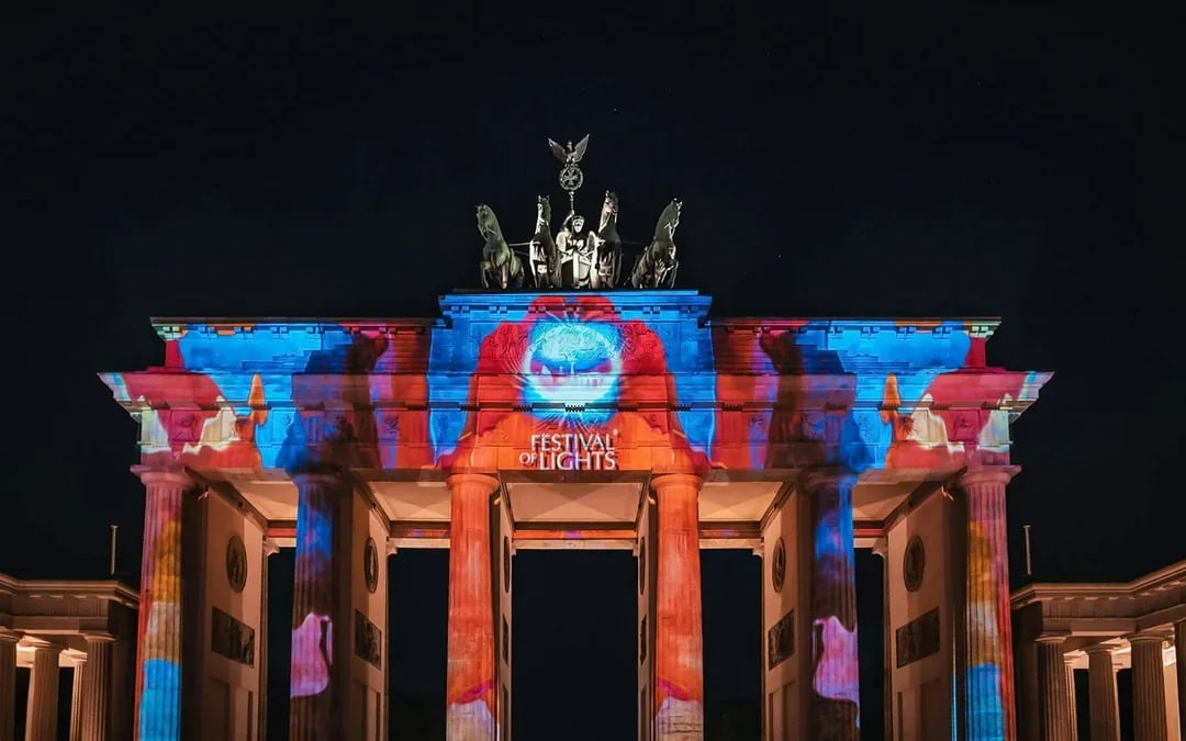 Big Bus: Berlin Festival of Lights Night Tour
Image 3