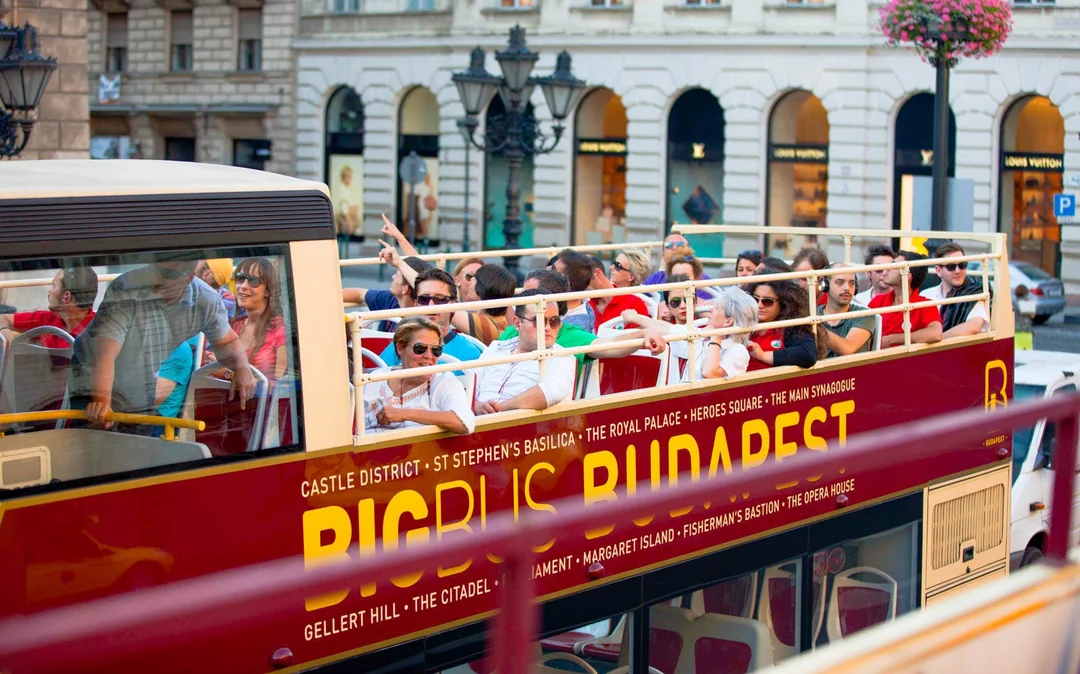 Big Bus: Budapest Hop-on Hop-off Bus Tour Image 5