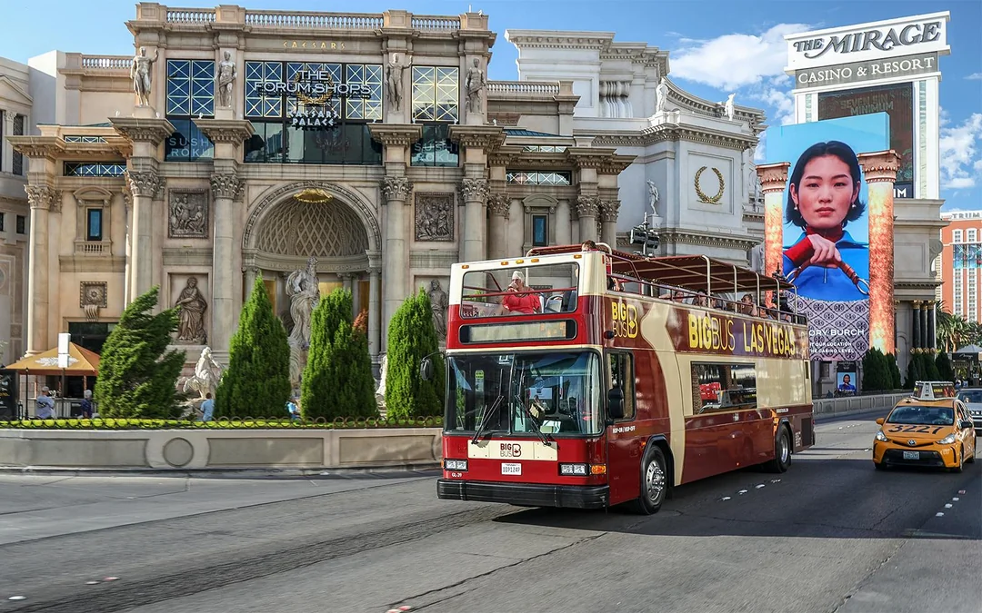 Big Bus: Las Vegas Hop-on Hop-off Bus Tour Image 3