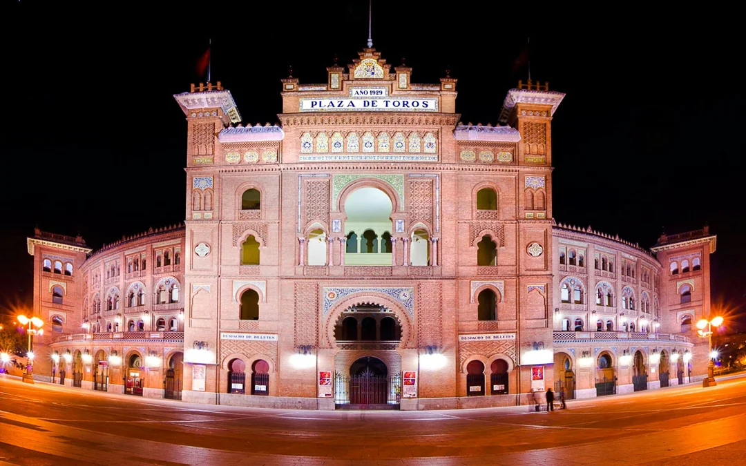 Big Bus: Madrid Panoramic Night Bus Tour Image 5