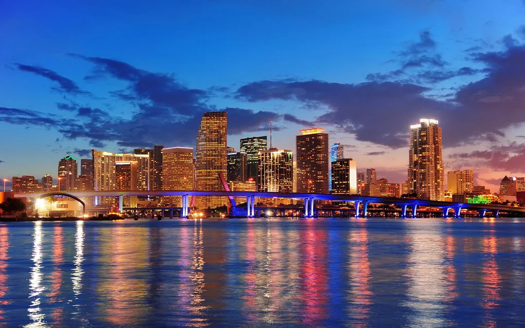 Big Bus: Miami Hop-On Hop-Off Bus Tour with Optional Boat Cruise & Night Tour Image 7