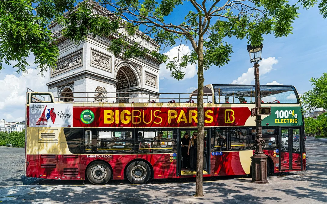 Big Bus: Paris Hop-on Hop-off Bus Tour & Pantheon Entry Tickets Image 12