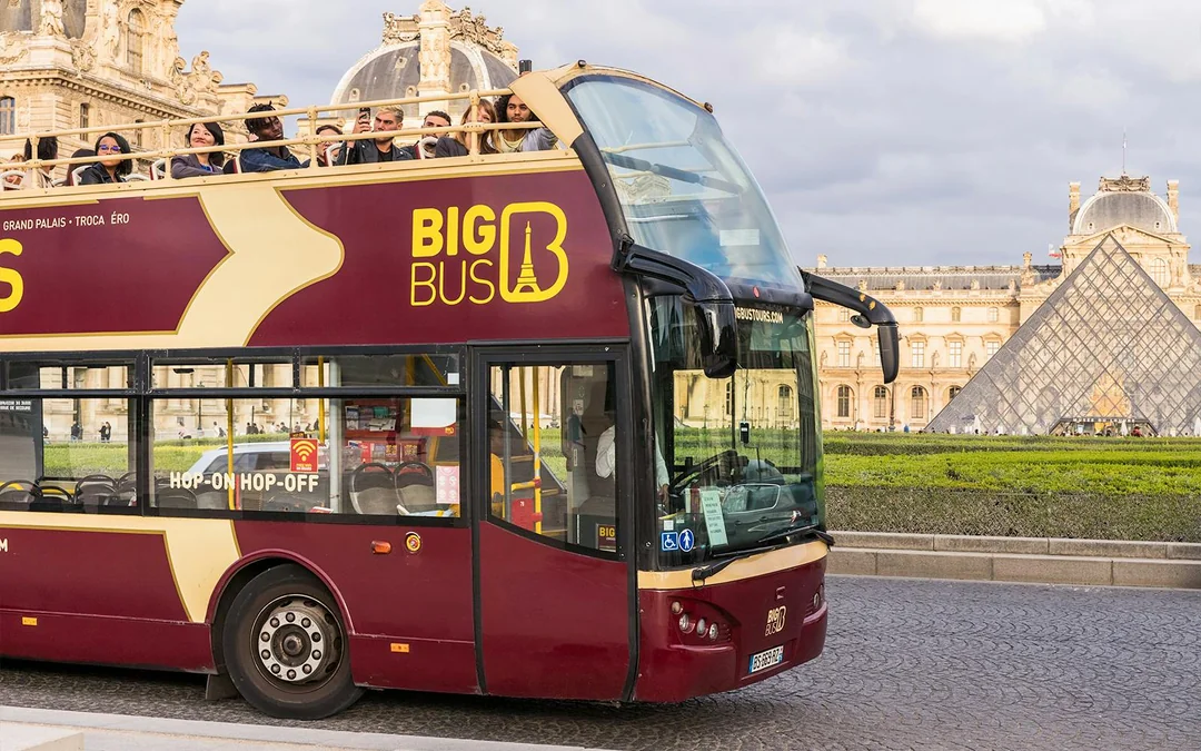 Big Bus: Paris Hop-on Hop-off Bus Tour & Pantheon Entry Tickets Image 5